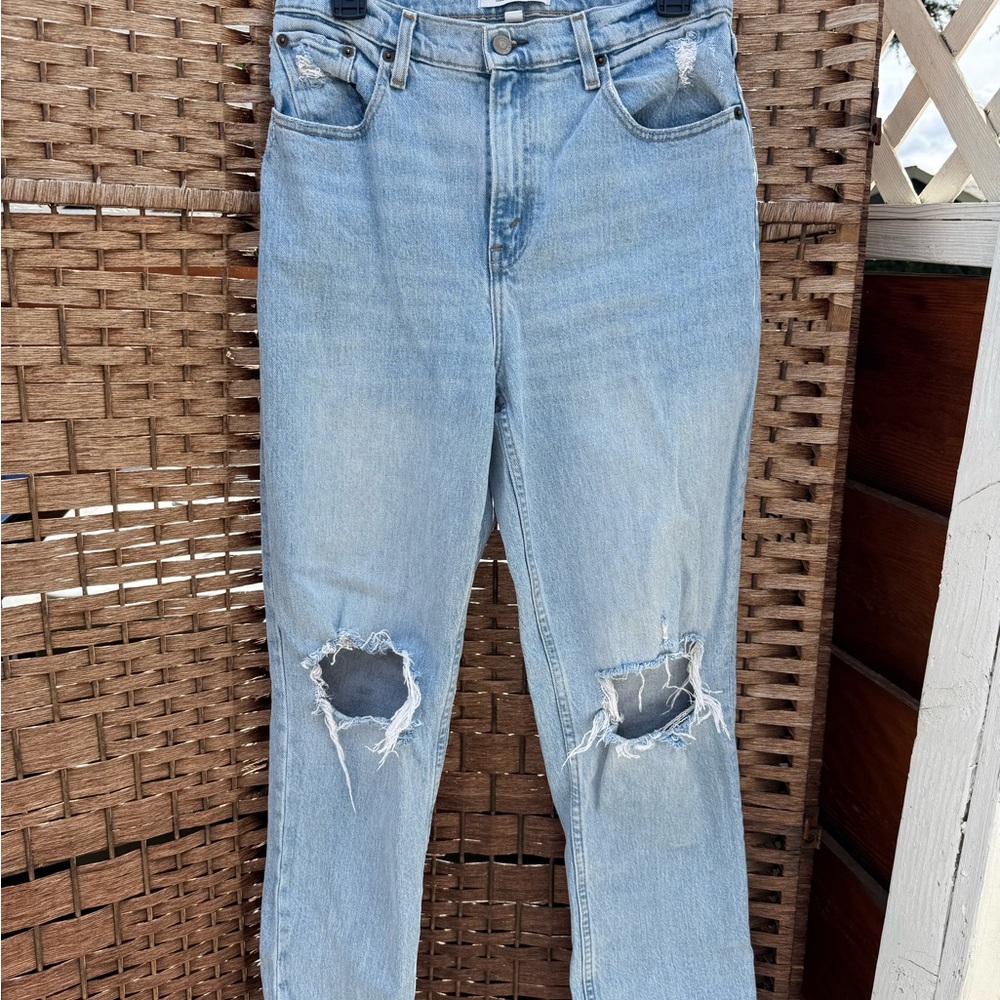 Abercrombie & Fitch The 90’s Straight Ultra High Rise Jeans